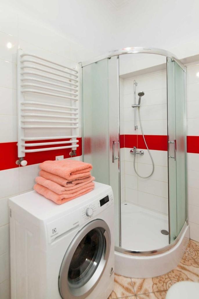 Три Кімнати Вулиця Грушевського 9 Центр Міста Львів Apartment Екстериор снимка