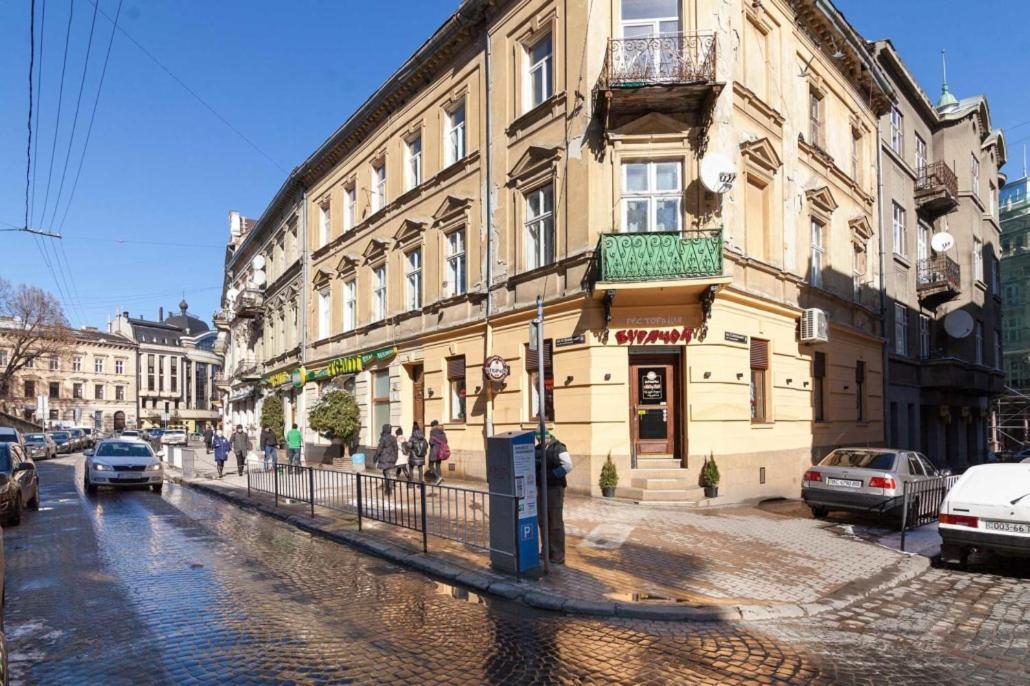 Три Кімнати Вулиця Грушевського 9 Центр Міста Львів Apartment Екстериор снимка